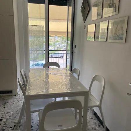 Casa Bonelli アパート セストリ・レヴァンテ